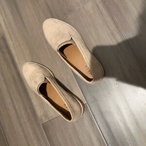 Vince Tan Suede Flats Versatile Comfort